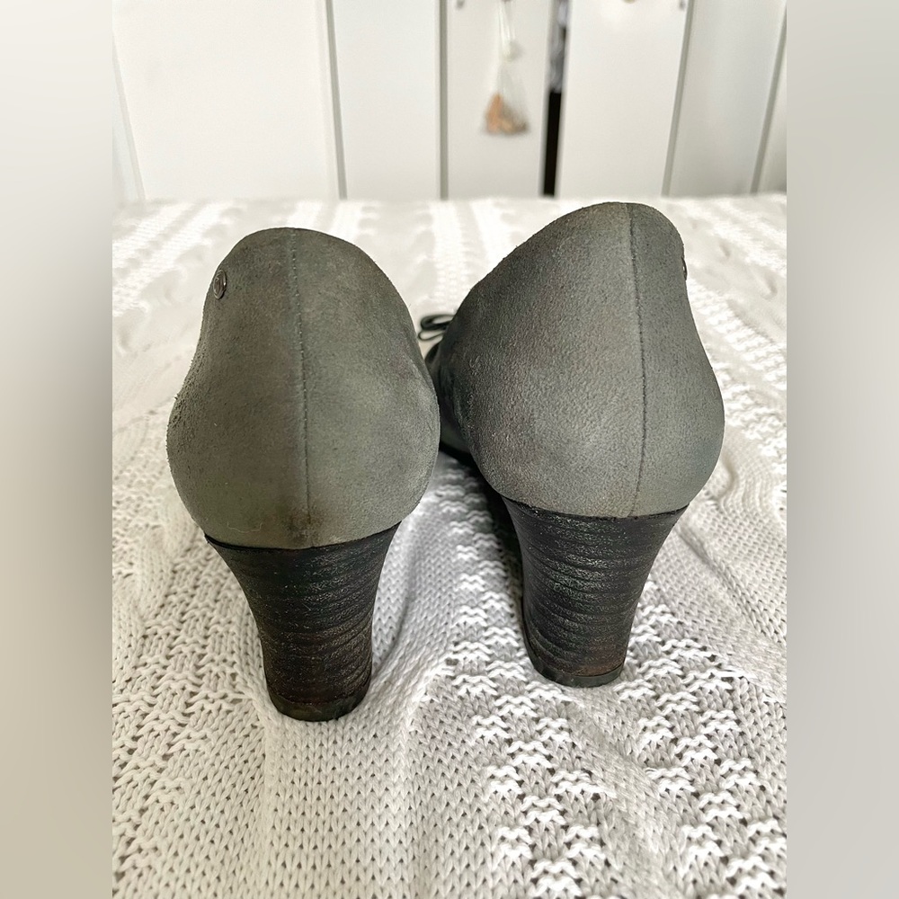 Rockport Women’s Suede Wedge Shoes | Comfort Insole | Size 8 - Picture 3 of 11